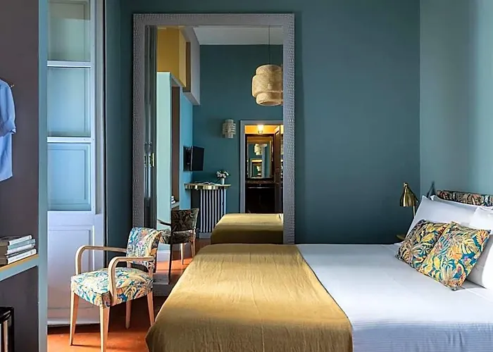 Glance In Hotel 3*