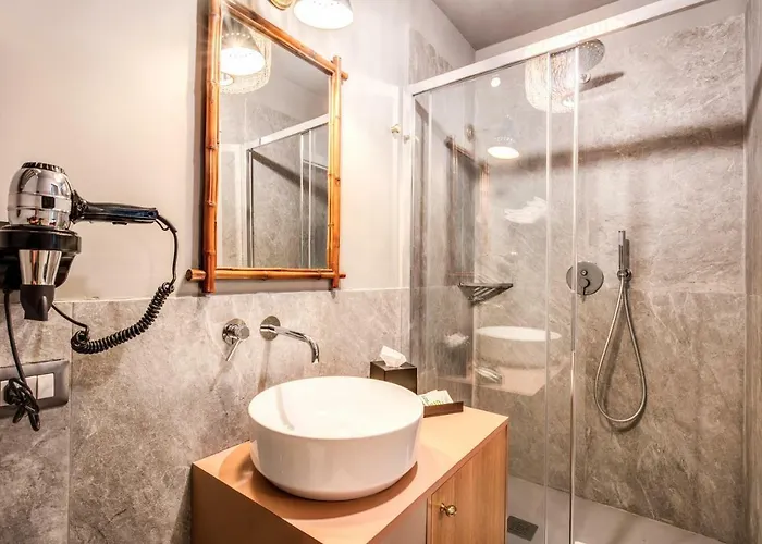 Otel Glance In 3*