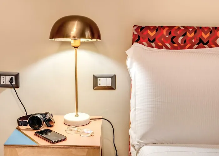 Glance In Hotel Rome
